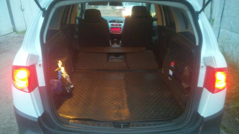 Сеат Альтеа фритрек багажник