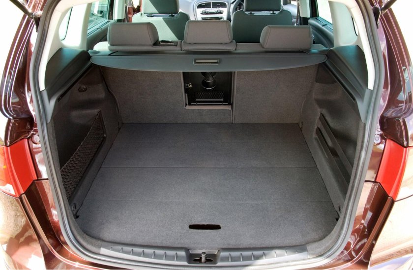 Seat Altea багажник