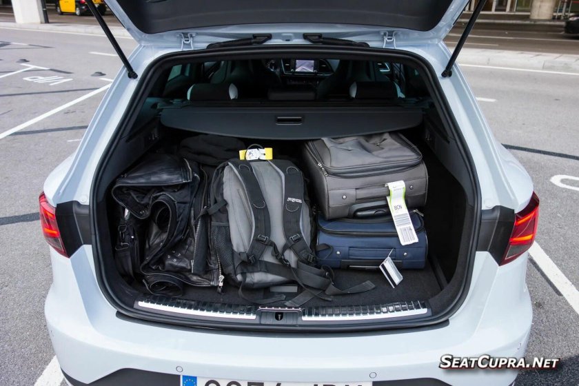 Seat Leon Estate багажник