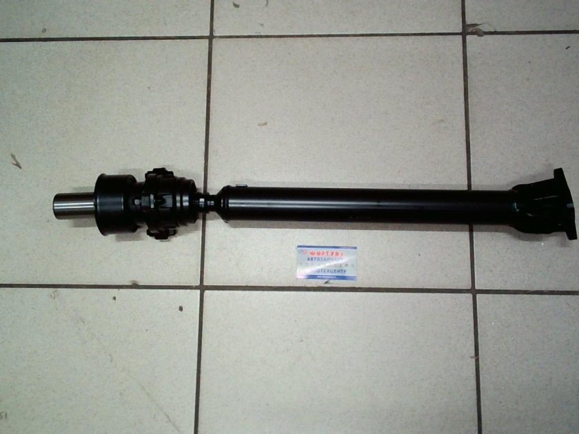 Карданный вал передний mitsubishi pajero