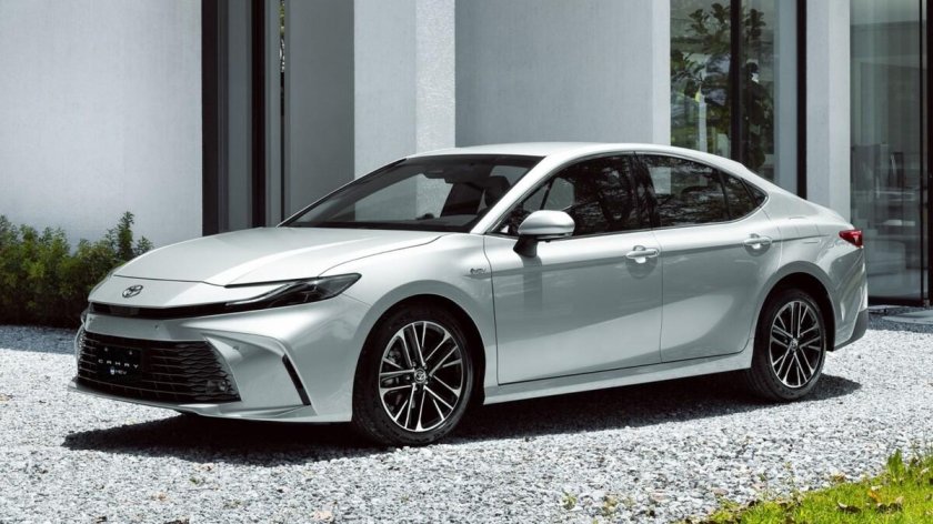 Toyota camry 2024 года