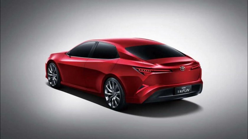 Toyota Camry 2025