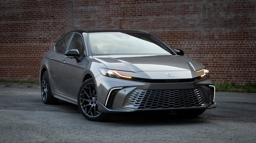 Toyota camry 2025