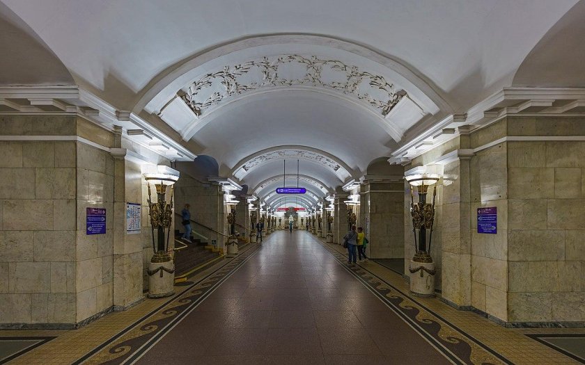 Пушкинская (станция метро, Санкт-Петербург)