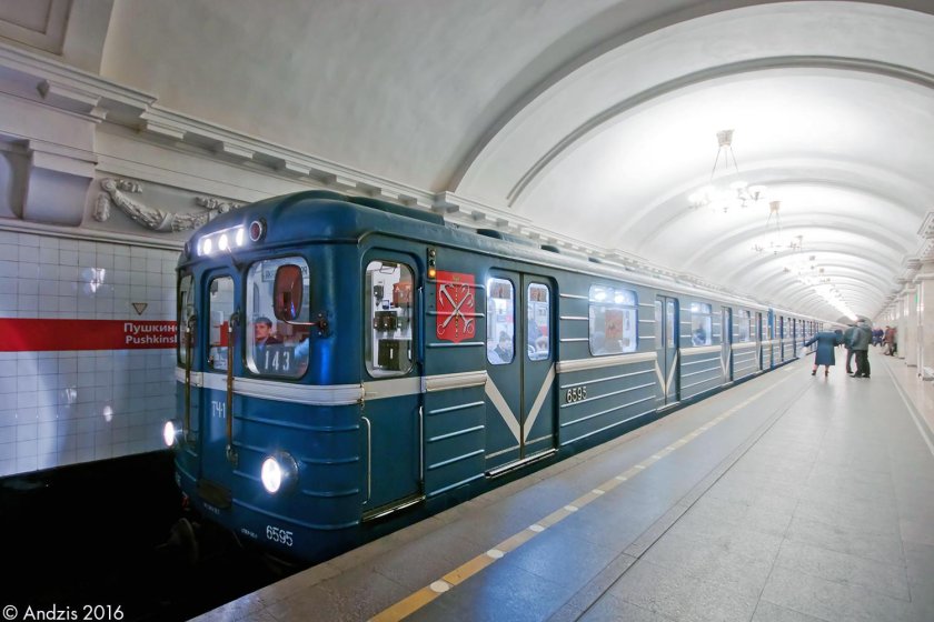 Поезда санкт-петербургского метрополитена