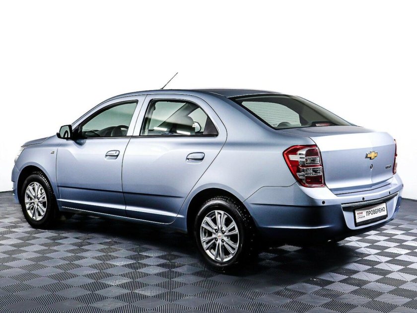 Шевроле кобальт 1