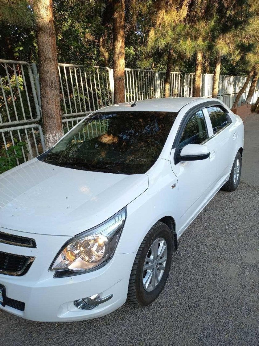 Chevrolet cobalt 2024