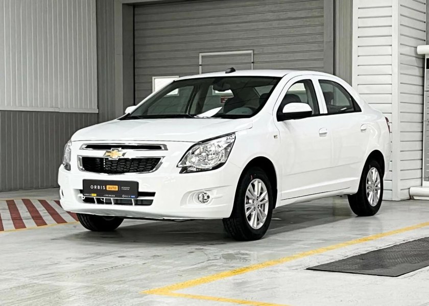 Шевроле кобальт 2024