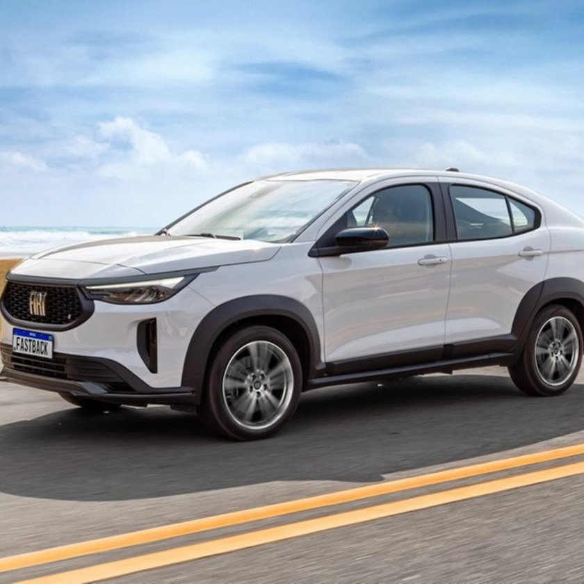 Fiat fastback 2023