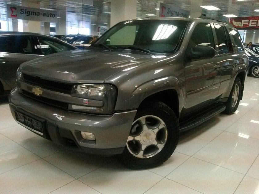 Chevrolet trailblazer 2005 года