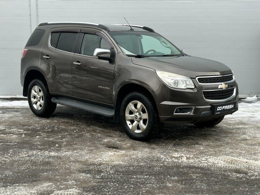 Chevrolet trailblazer 2