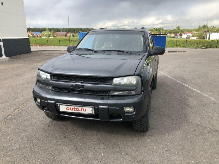 Chevrolet trailblazer 1