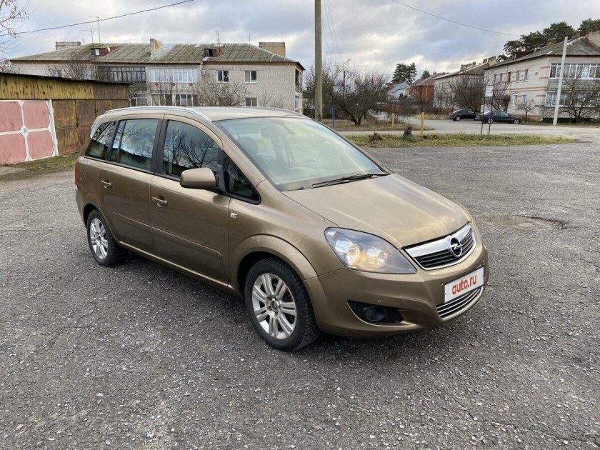 Opel Zafira b Рестайлинг (2008—2014) 1.8 MT (140 Л.С.)