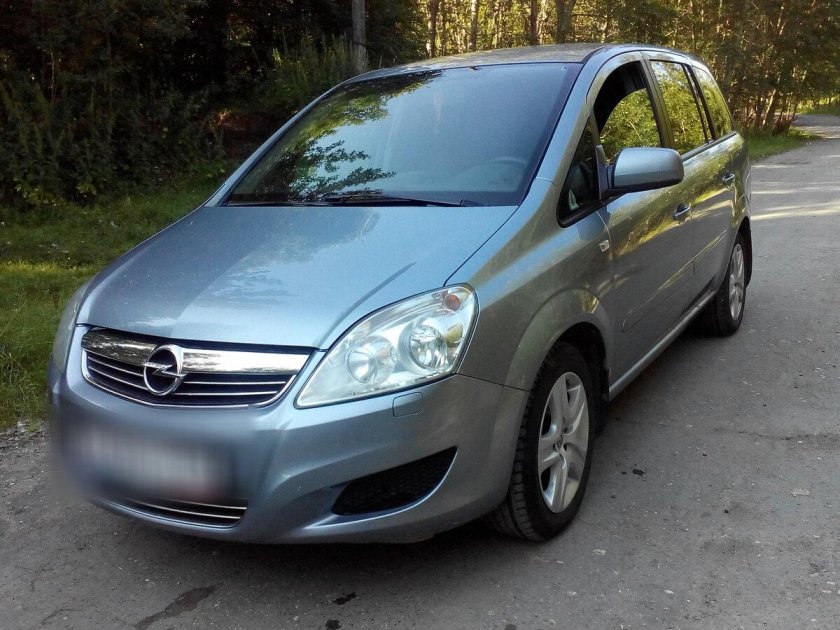 Opel zafira 2008 рестайлинг