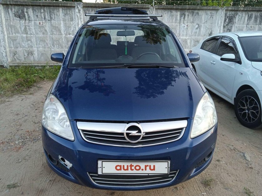 Opel zafira 2008