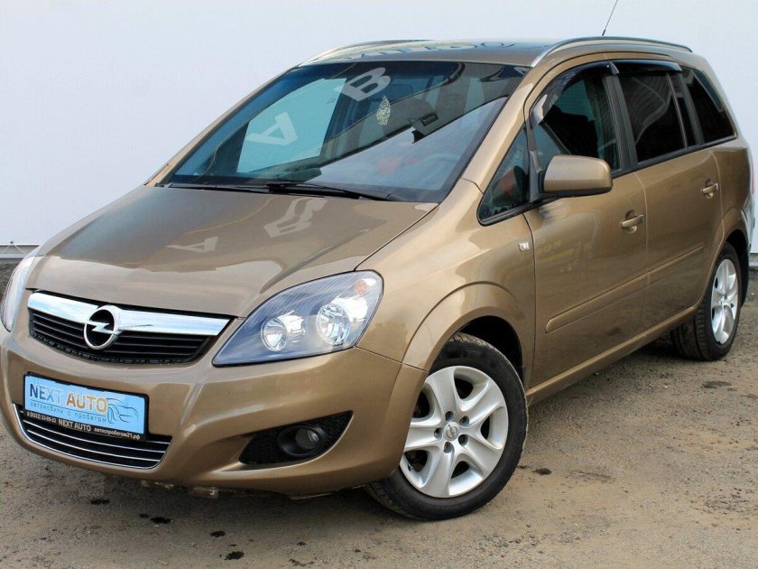 Opel zafira 2008