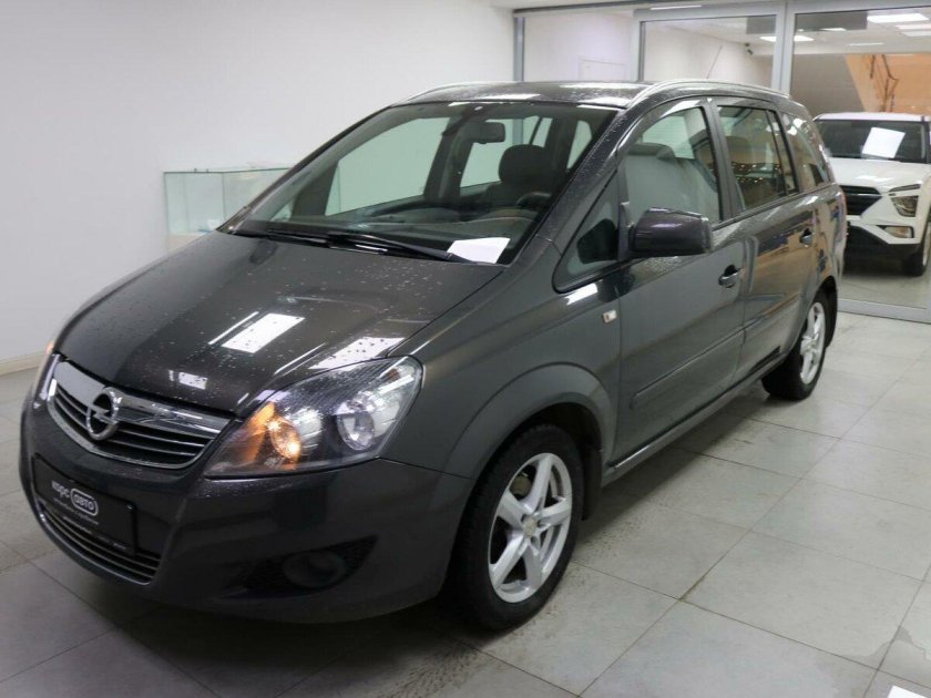 Opel Zafira b Рестайлинг