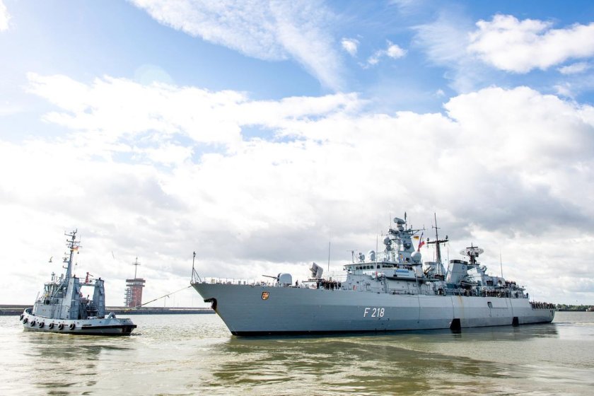 Военный корабль