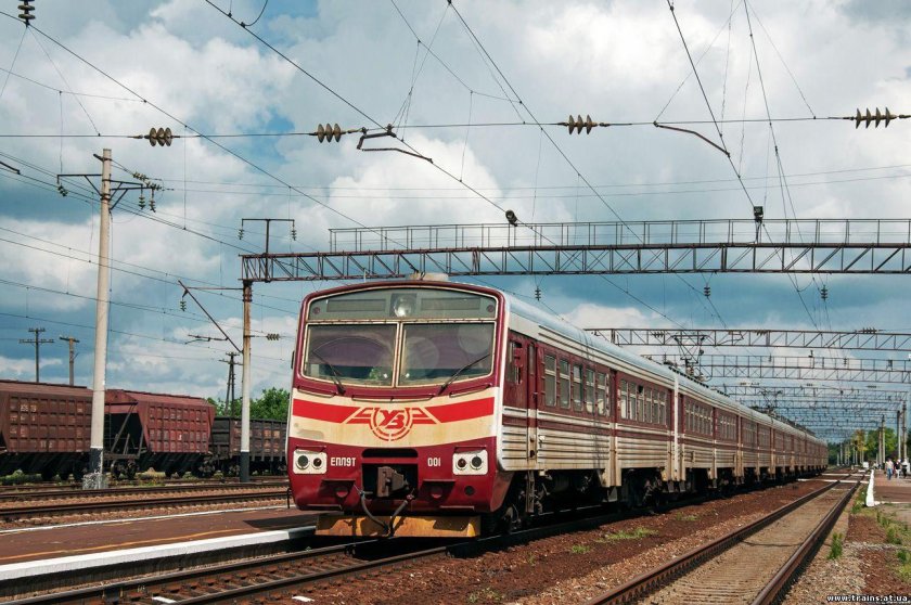 Эпл9т электропоезд