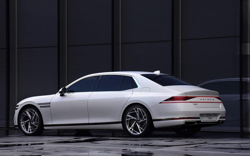 Новый Genesis g90