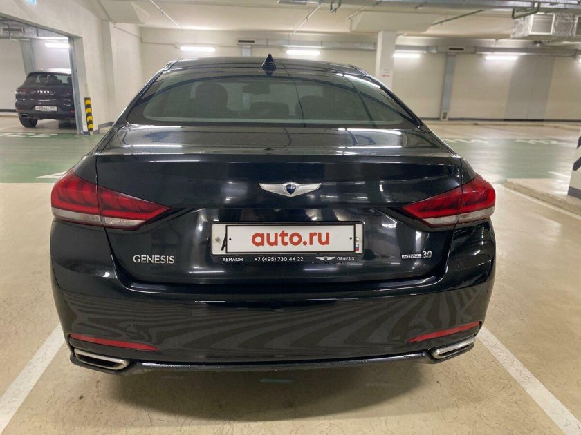 Хендай генезис 2015