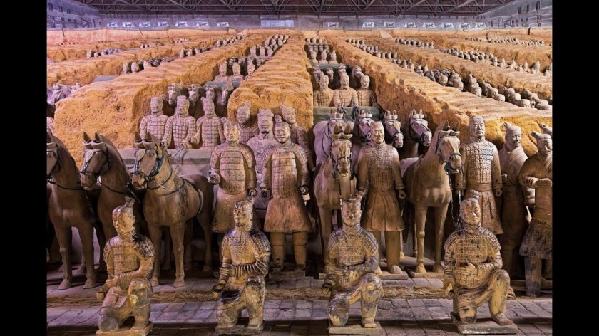 Терракотовая армия императора Цинь Шихуанди