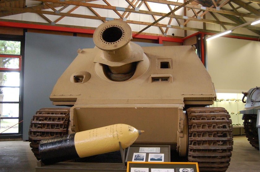 САУ Штурмтигр Калибр 380-мм