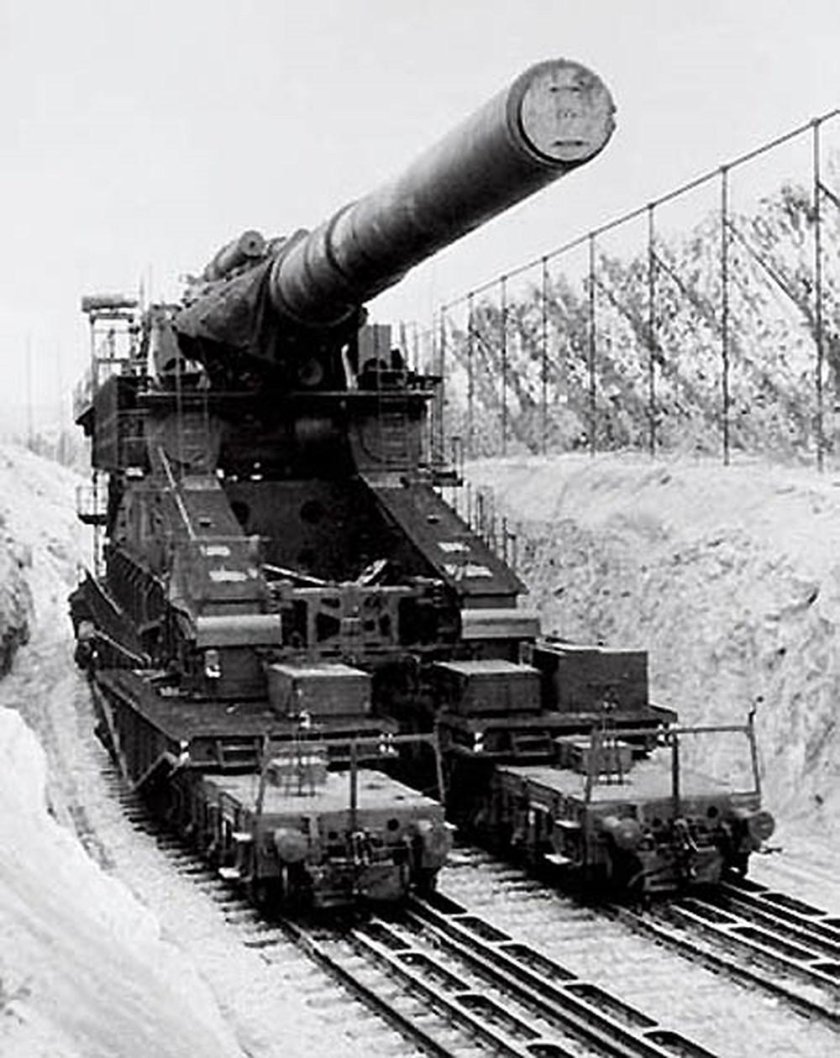 Шверер Густав пушка