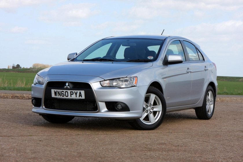 Mitsubishi Lancer (2008-2010)