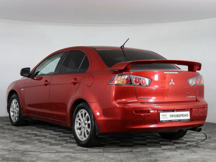 Toyota Yaris 2007 седан