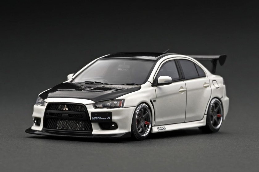 Mitsubishi Lancer EVO 10