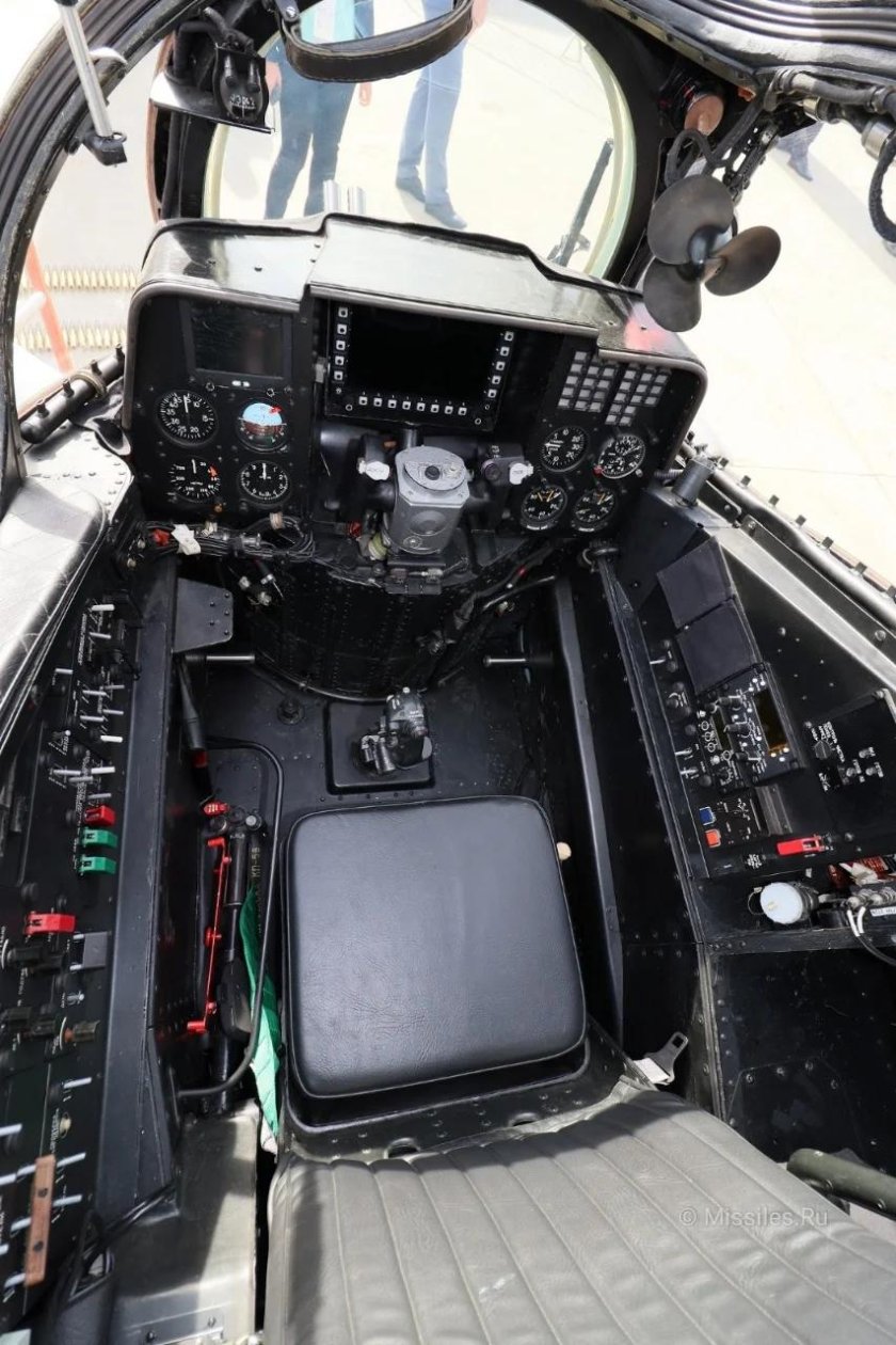 Ми-28нм кабина
