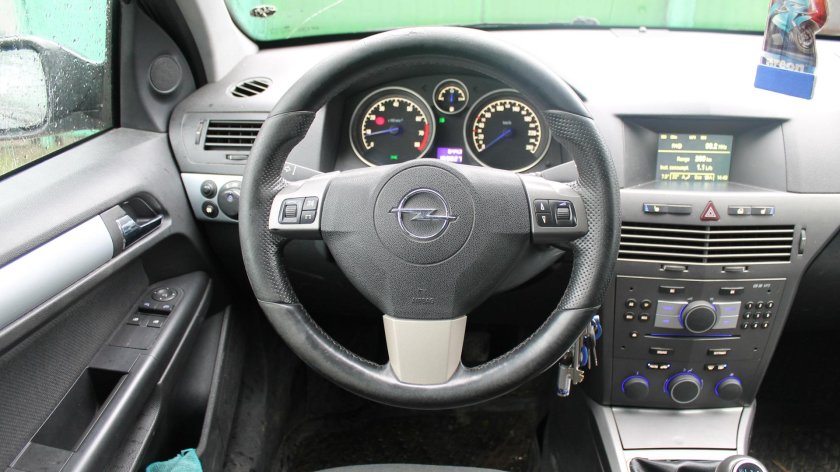 Opel Astra h 2006