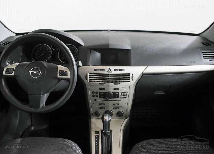 Опель Астра 1.8 автомат салон