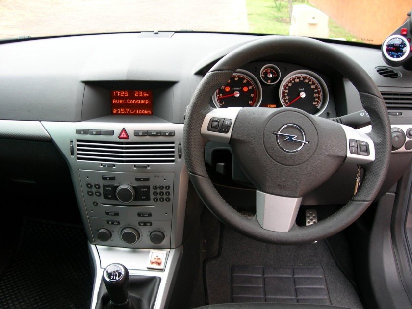 Opel Astra h 2008 Interior