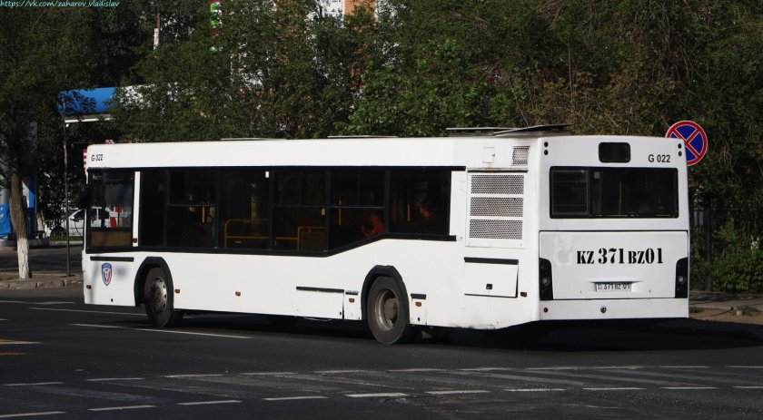 МАЗ-103 автобус