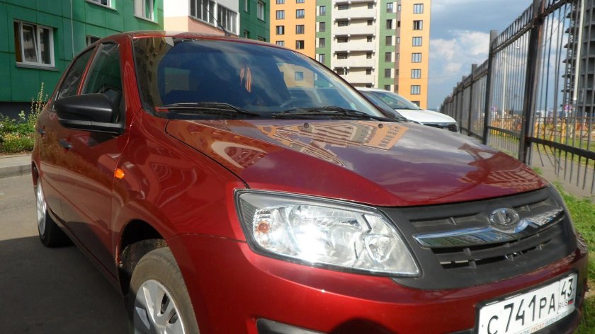 Лада Гранта цвет 104