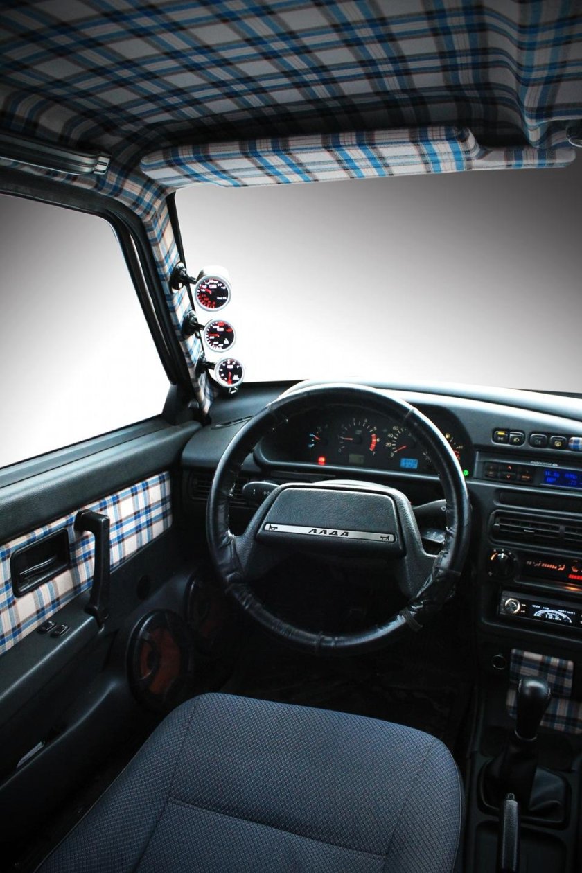 Лада ВАЗ 2113 салон