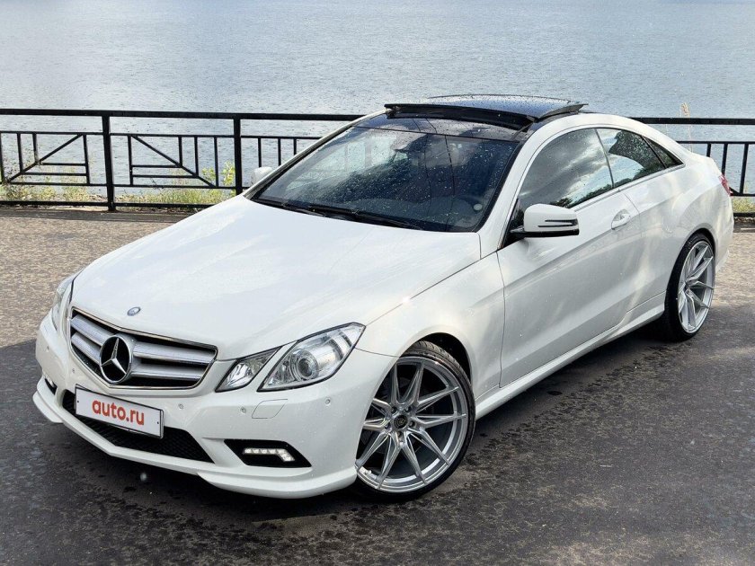 Мерседес е250 купе 2012