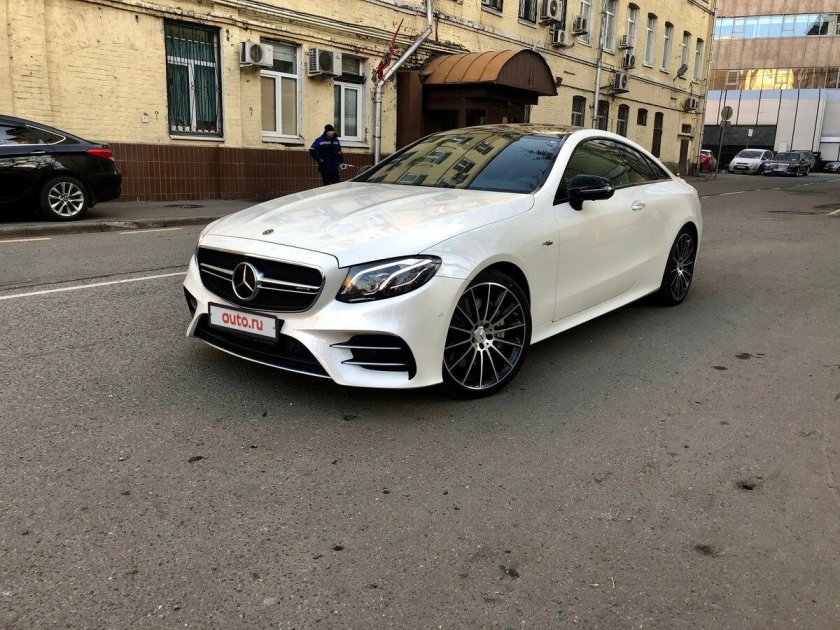 Mercedes w213 AMG белый