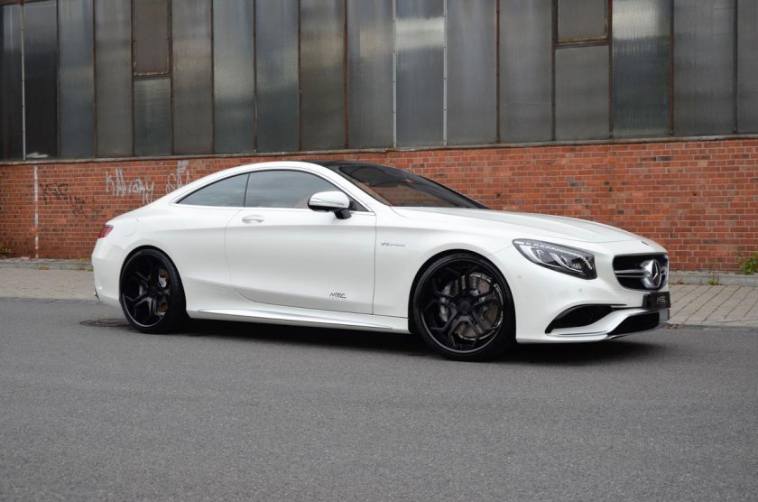 Mercedes s63 AMG Coupe