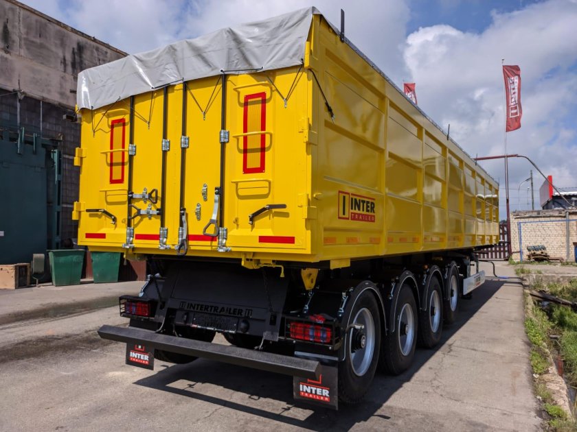 Четырехосный полуприцеп