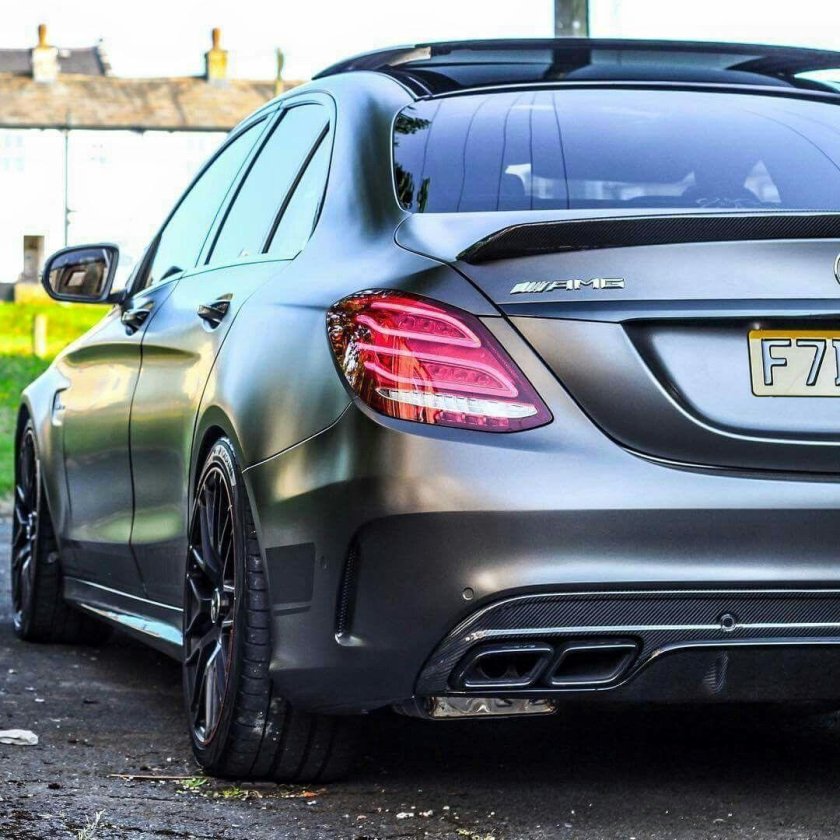 Mercedes c63s