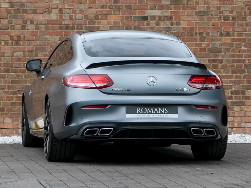 Мерседес c63s AMG
