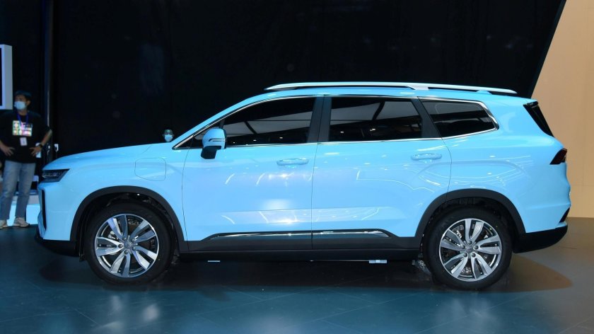 Livan машина 2022