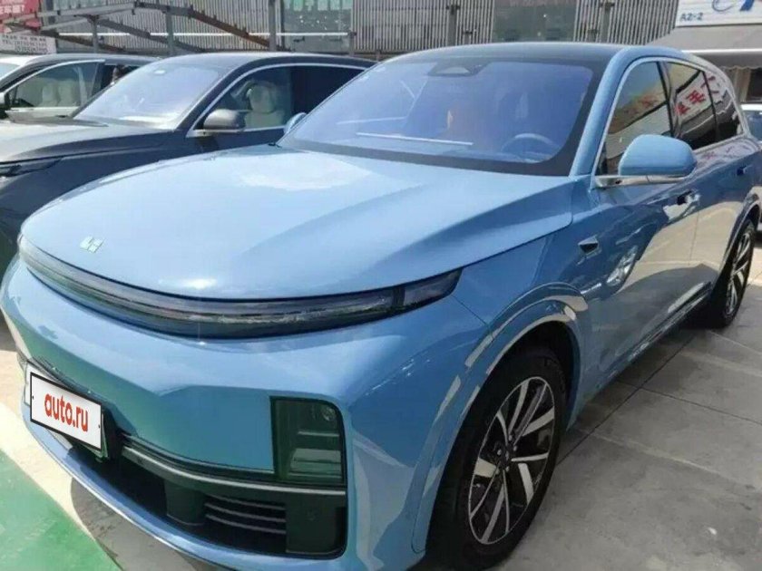 Авто цвет Lixiang er02 Dawn Red