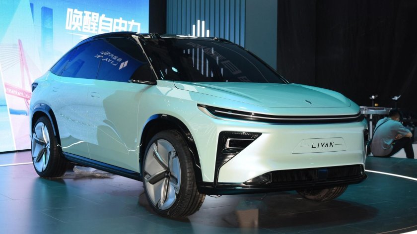 Livan китайский электромобиль