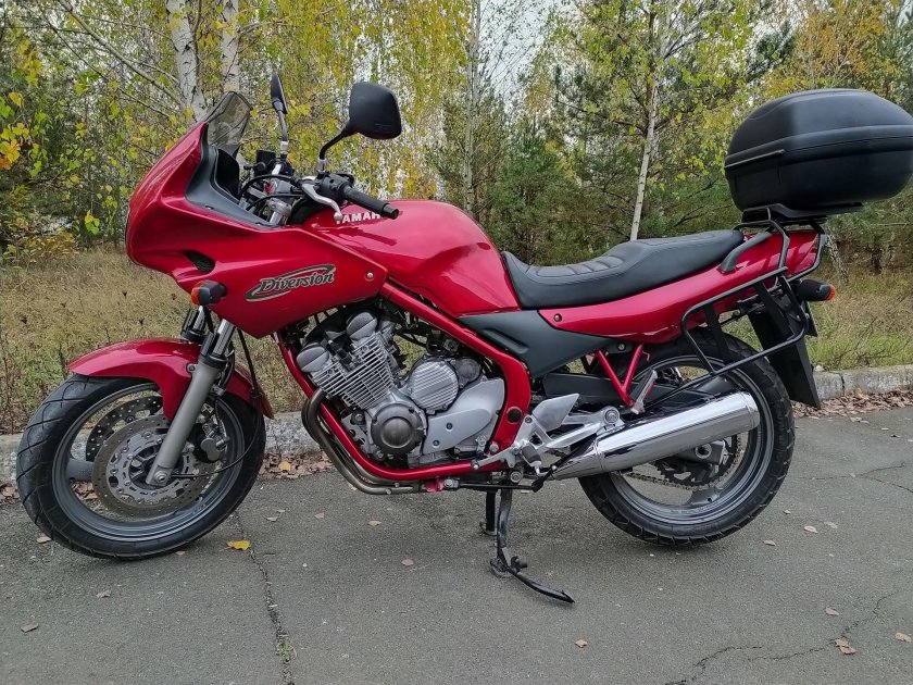 Yamaha diversion 400