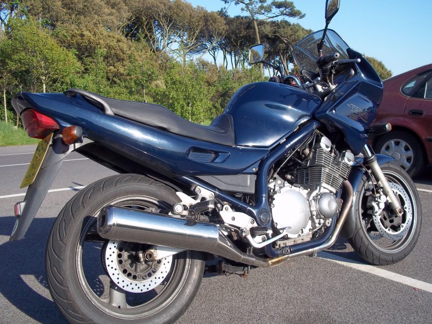 Yamaha xj 600 s