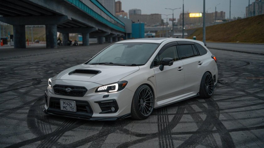 Субару леворг 2019